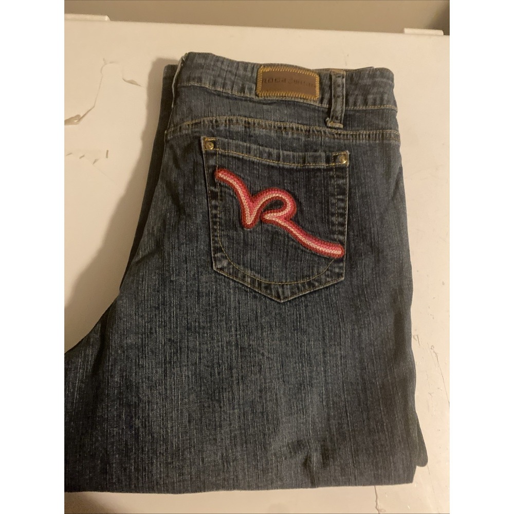 Women's Rocawear Blue Denim Capris Embroidered Pockets And Logo - Sz 16